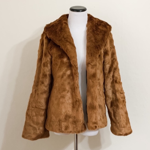 051 NWT Lulus Amuse Society Fur Ever Mine Jacket xs - Picture 4 of 6